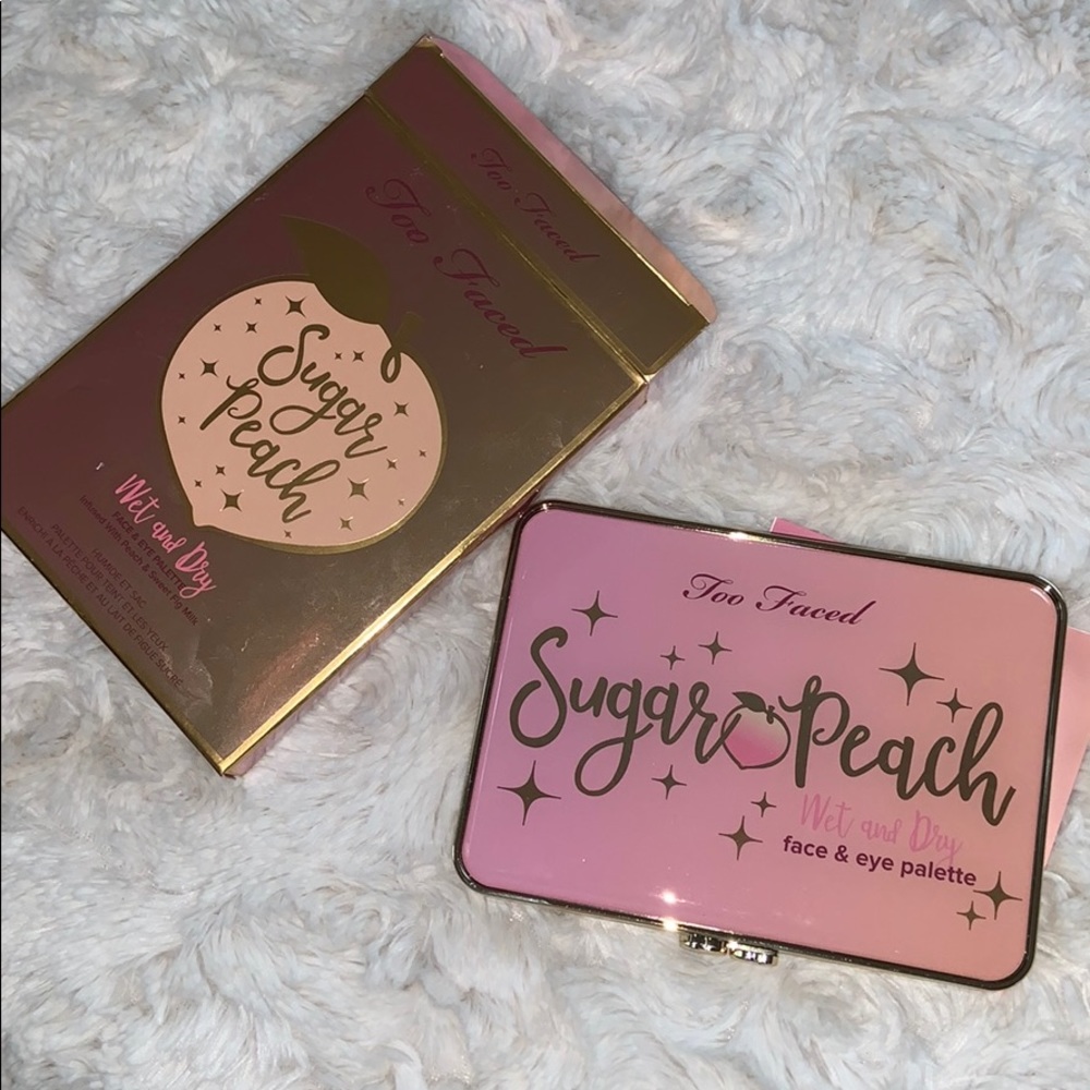 NWT Too Faced Sugar Peach Palette
